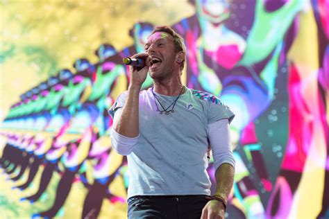 Notable deaf musicians around the world .